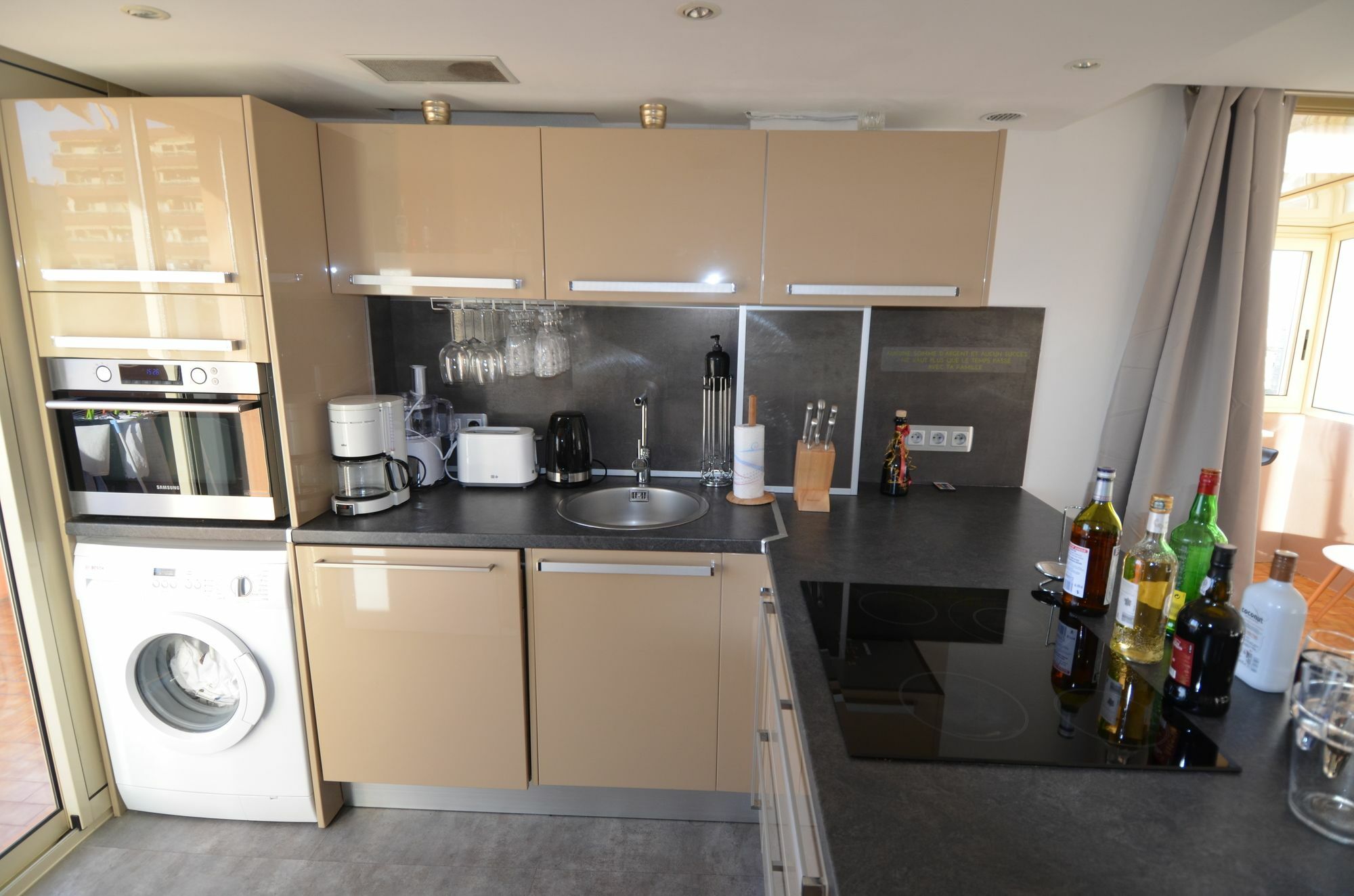 Appartement Rooftop 8 personnes grande terrasse avec parking Quartier Aéroport Nizza Esterno foto